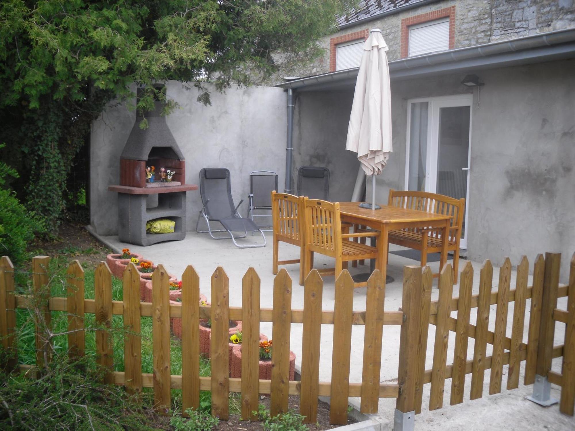 B&B La Place Verte Surice Exterior photo